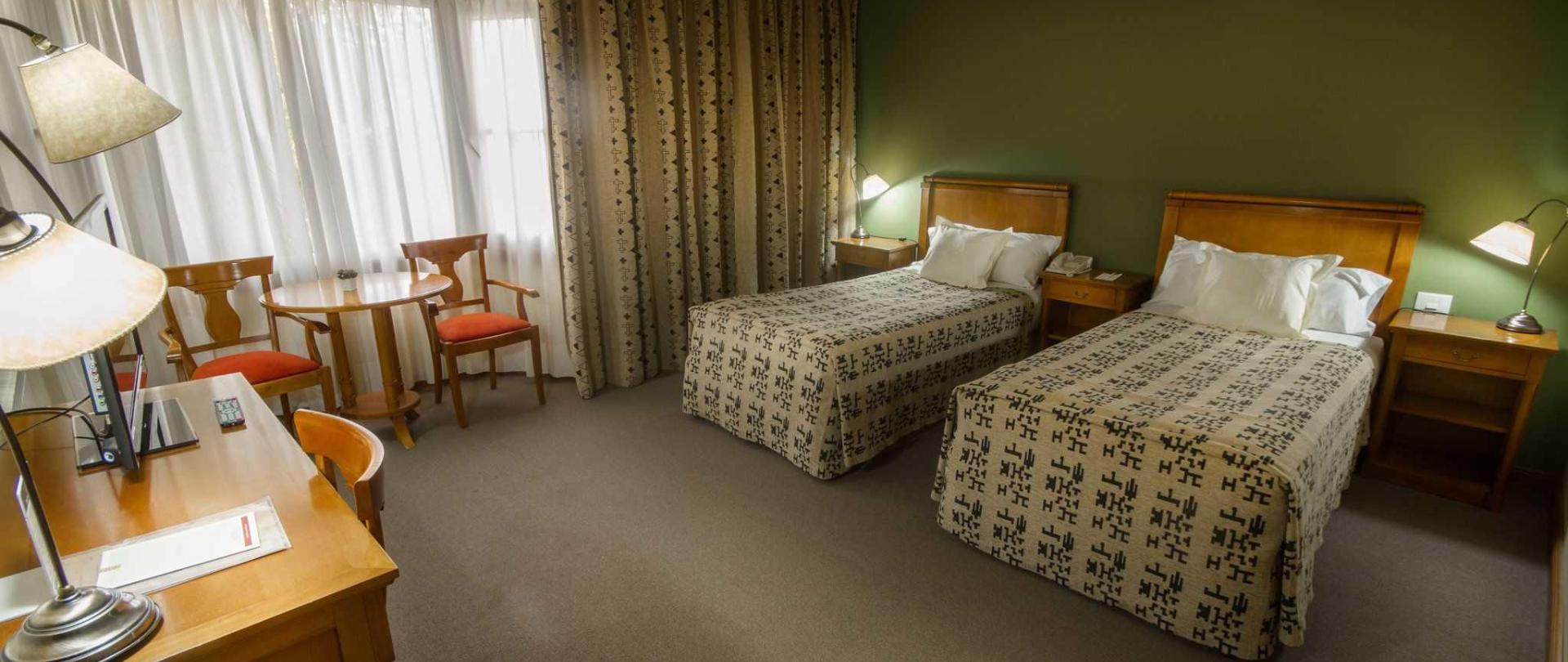 Kosten Aike Hotel 3